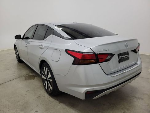 Used 2022 Nissan Altima 2.5 SV image 7