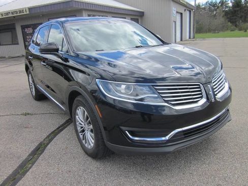 Used 2018 Lincoln MKX Select w/ Select Plus Package AWD/4WD image 7