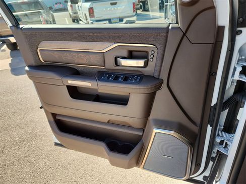 New 2026 RAM 3500 Limited image 22