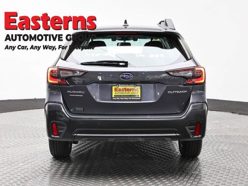 Used 2022 Subaru Outback 2.5i AWD/4WD image 6
