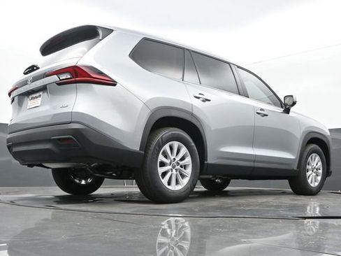 New 2026 Toyota Grand Highlander XLE image 26