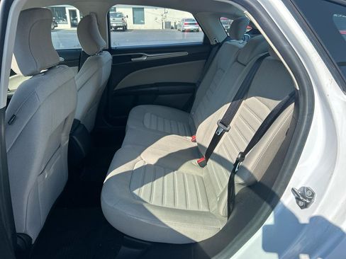 Used 2018 Ford Fusion S FWD image 10