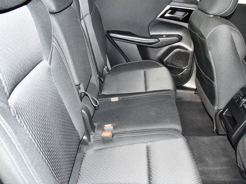Used 2022 Mitsubishi Outlander ES AWD/4WD image 44