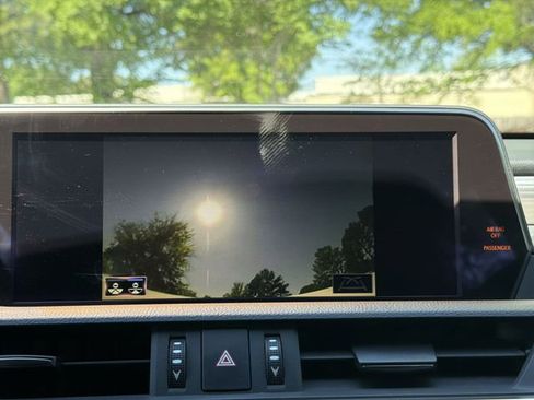 Used 2019 Lexus ES 350 F Sport w/ Accessory Package 2 FWD image 17
