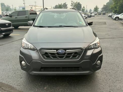Used 2021 Subaru Crosstrek 2.5i Sport w/ Moonroof Package AWD/4WD image 2