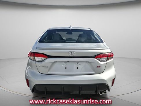 Used 2026 Toyota Corolla SE FWD image 5
