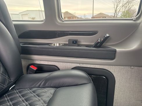 New 2025 GMC Savana 2500 Extended w/ Driver Convenience Package RWD image 46