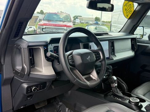 Used 2024 Ford Bronco Outer Banks image 5