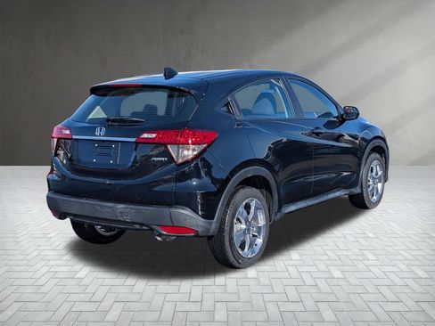 Used 2019 Honda HR-V LX image 8