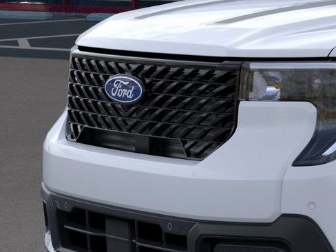 New 2026 Ford Maverick Lariat w/ Black Appearance Package image 18