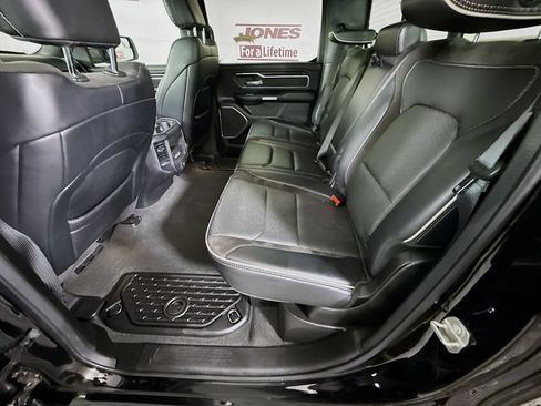 Used 2023 RAM 1500 Laramie AWD/4WD image 30