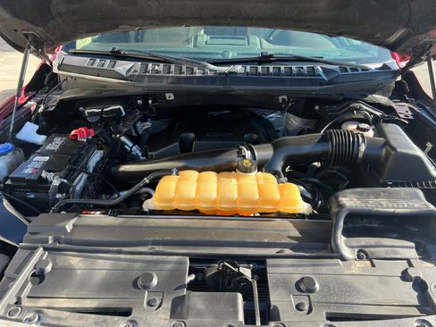 Used 2018 Ford F150 Lariat w/ Equipment Group 502A Luxury AWD/4WD image 34