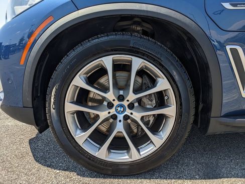 Used 2023 BMW X5 xDrive45e image 63