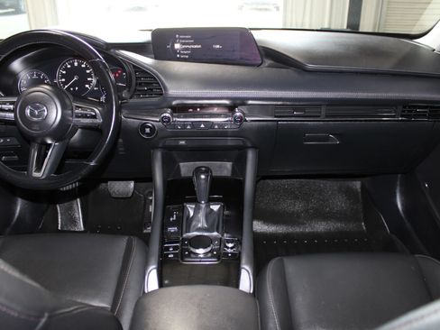 Used 2019 MAZDA MAZDA3 Sedan w/ Preferred Package FWD image 13