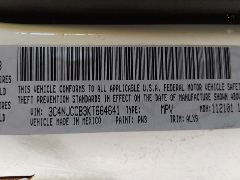 Used 2019 Jeep Compass Limited FWD image 33