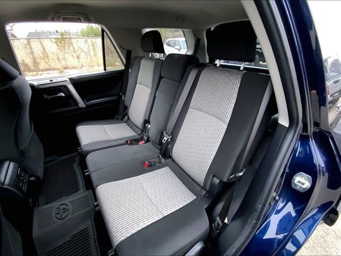 Used 2024 Toyota 4Runner SR5 image 19