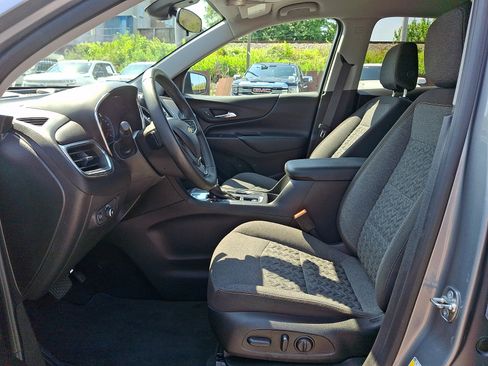 Certified 2024 Chevrolet Equinox LT FWD image 13
