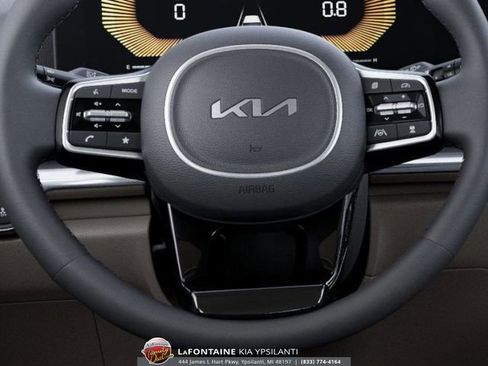 New 2026 Kia Carnival LXS image 22