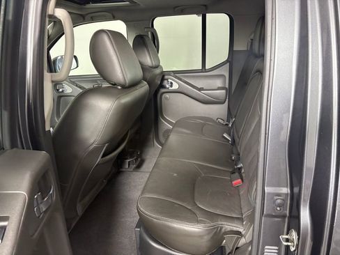 Used 2018 Nissan Frontier PRO-4X w/ Pro-4x Luxury Package image 27
