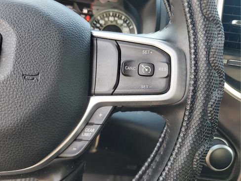 Used 2021 RAM 1500 Big Horn image 22