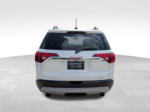 Used 2017 GMC Acadia SLT AWD/4WD image 6