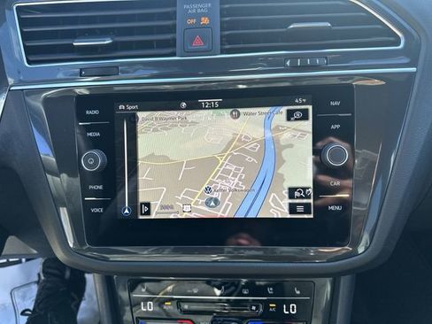 Certified 2023 Volkswagen Tiguan SEL R-Line image 24