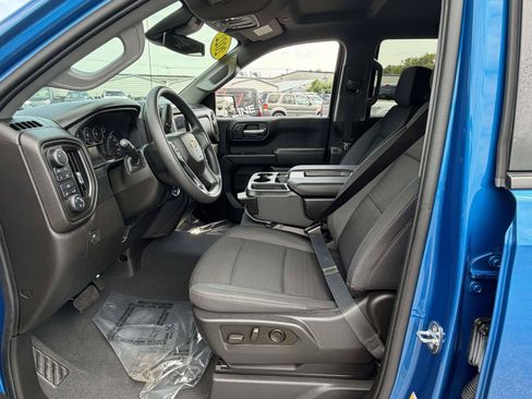 Used 2022 Chevrolet Silverado 1500 Custom AWD/4WD image 21
