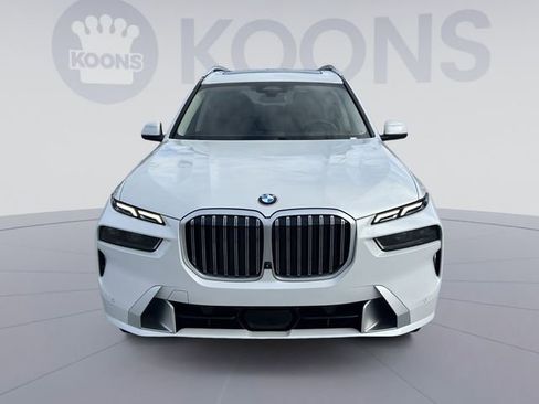 Certified 2024 BMW X7 xDrive40i w/ Premium Package image 8
