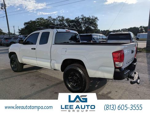 Used 2016 Toyota Tacoma SR RWD image 5