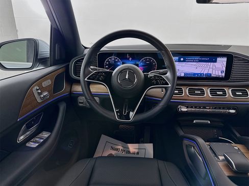 Used 2025 Mercedes-Benz GLE 350 4MATIC image 25