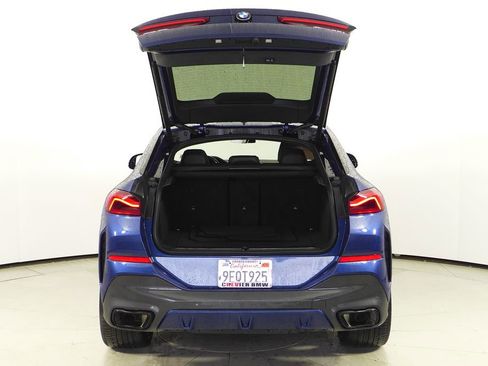 Certified 2023 BMW X6 xDrive40i w/ M Sport Package image 10