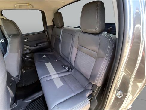Used 2024 Nissan Frontier SV w/ Technology Package RWD image 20