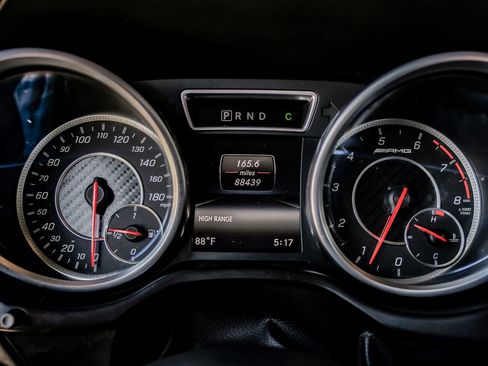 Used 2017 Mercedes-Benz G 63 AMG 4MATIC image 17