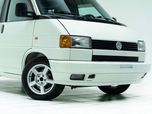 Used 1993 Volkswagen Eurovan MV image 4