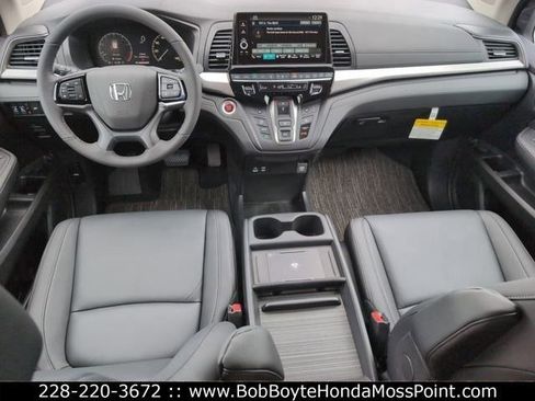 New 2026 Honda Odyssey EX-L image 24