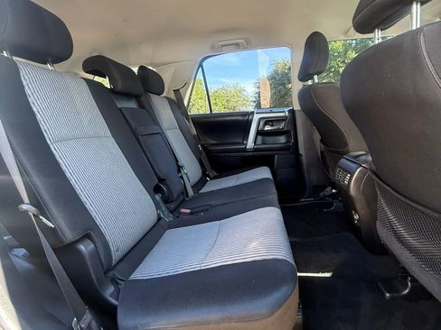 Used 2018 Toyota 4Runner SR5 RWD image 20