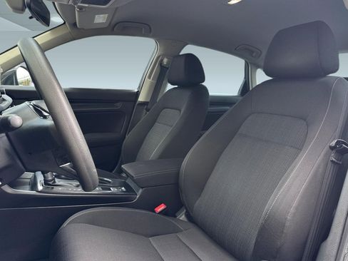 Used 2024 Honda Civic LX image 5