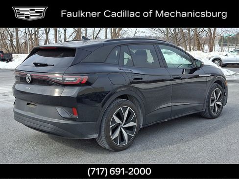 Used 2023 Volkswagen ID.4 Pro image 6