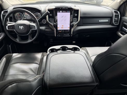 Used 2024 RAM 2500 Laramie image 13