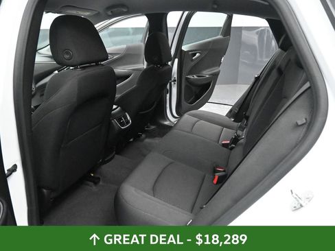 Used 2024 Chevrolet Malibu LT image 28