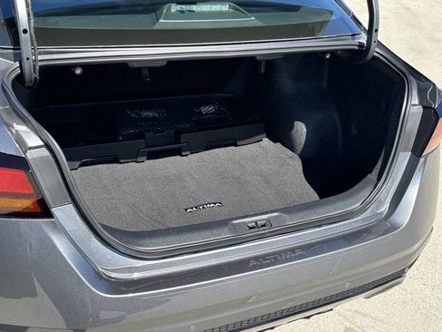 New 2025 Nissan Altima 2.5 SR w/ SR Premium Package image 27