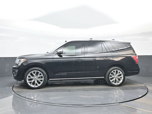 Used 2019 Ford Expedition Platinum RWD image 3