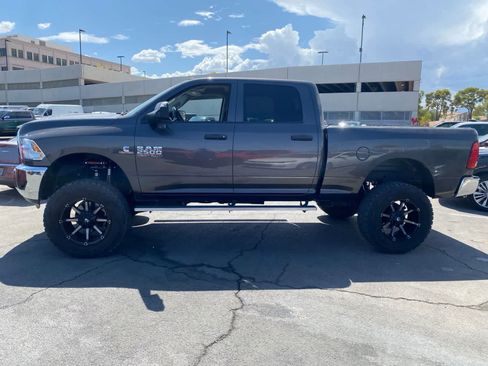 Used 2018 RAM 2500 Tradesman w/ Chrome Appearance Group AWD/4WD image 9