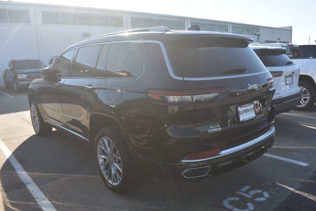 Used 2023 Jeep Grand Cherokee L Summit w/ Luxury Tech Group V AWD/4WD image 6