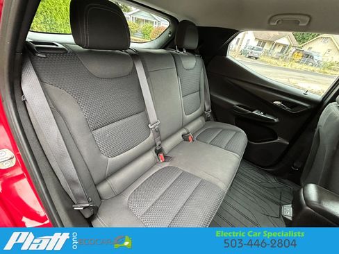 Used 2023 Chevrolet Bolt EUV LT w/ Driver Confidence Package FWD image 38