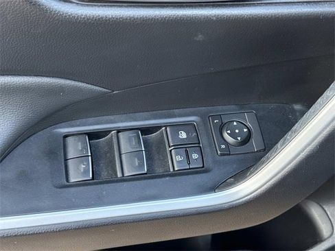 Used 2023 Toyota RAV4 XLE Premium image 11