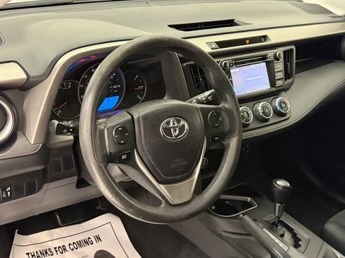 Used 2016 Toyota RAV4 LE FWD image 18