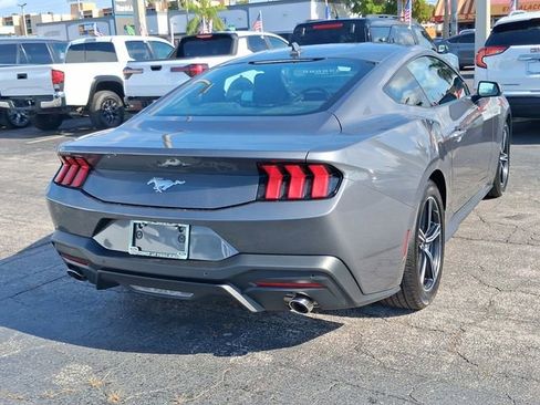Used 2024 Ford Mustang Coupe RWD image 4