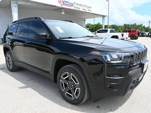 New 2026 Jeep Cherokee Laredo AWD/4WD image 4