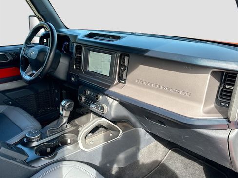 Used 2023 Ford Bronco Outer Banks image 26